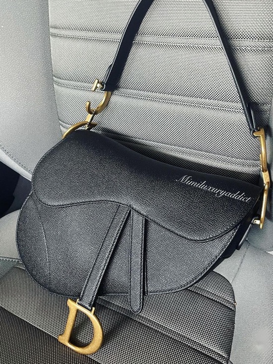 Dior Handbags - Black Dior medium Saddle Shoulder Bag with Gold Hardware